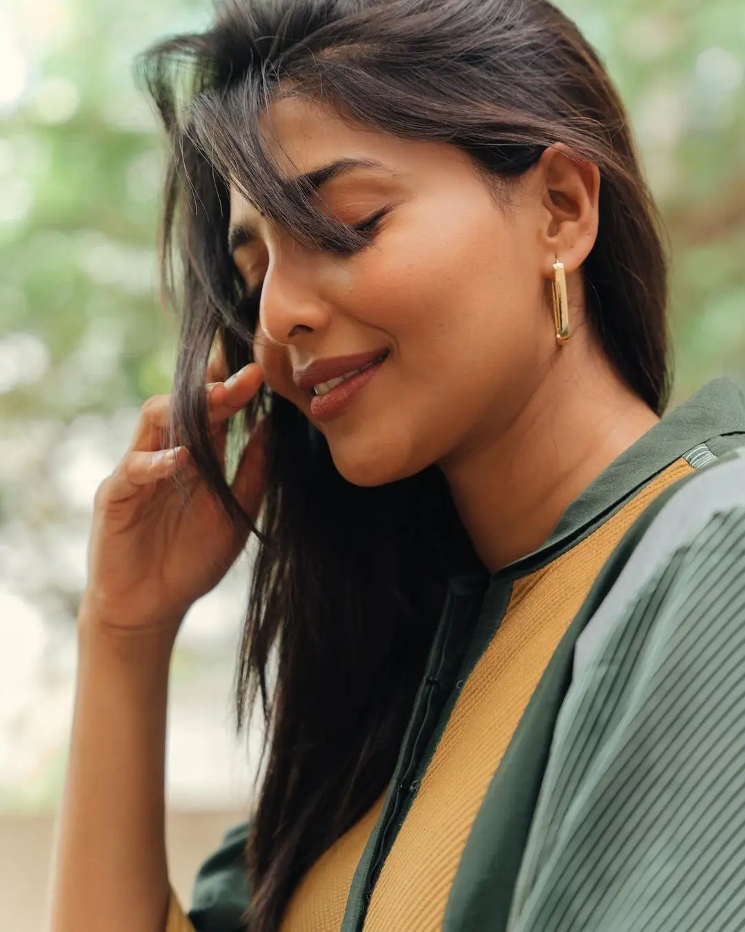 Malayalam Actress Aishwarya Lekshmi in Green Color Dress